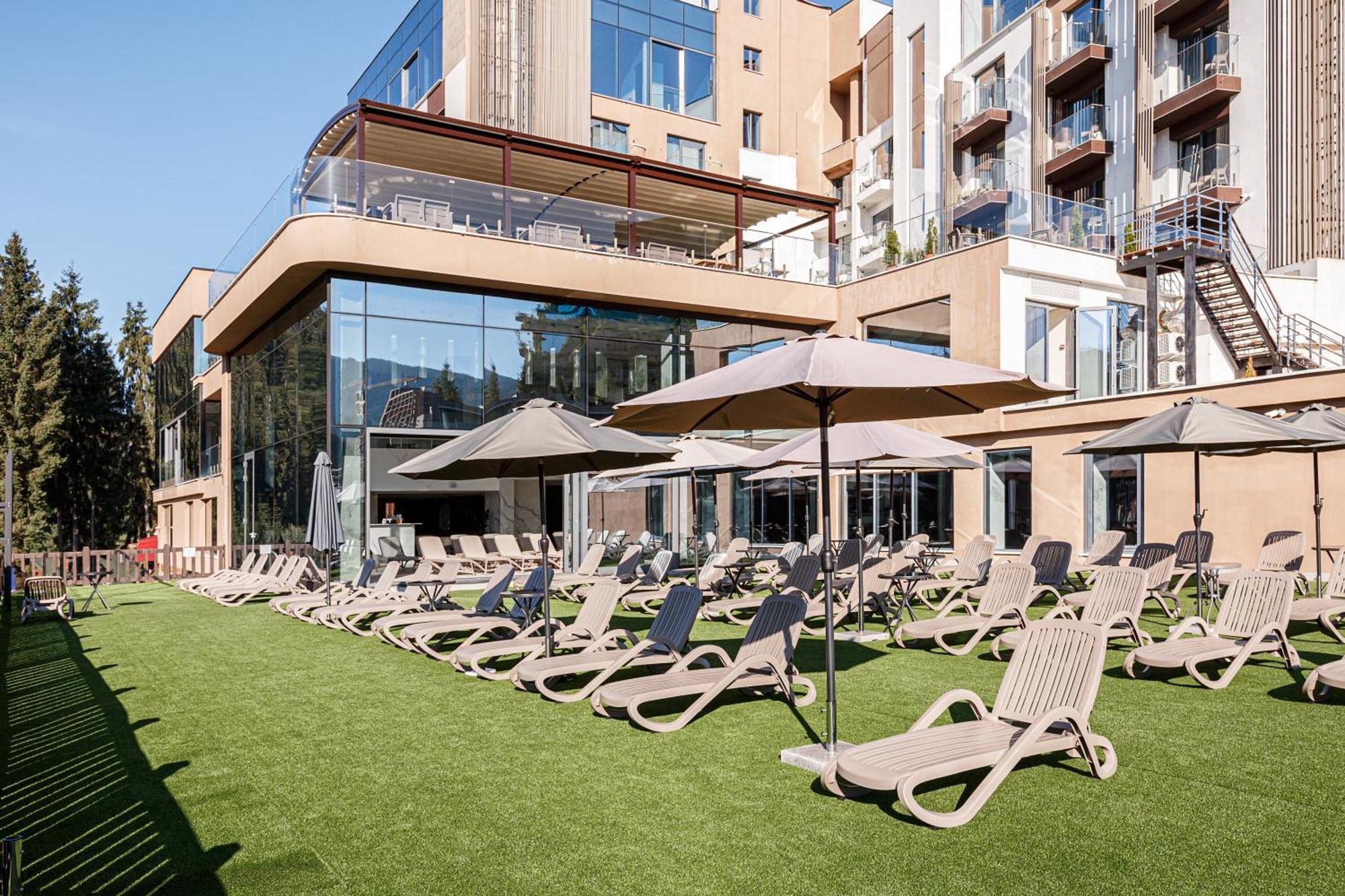 Tavel Hotel & Spa Bukovel Bagian luar foto