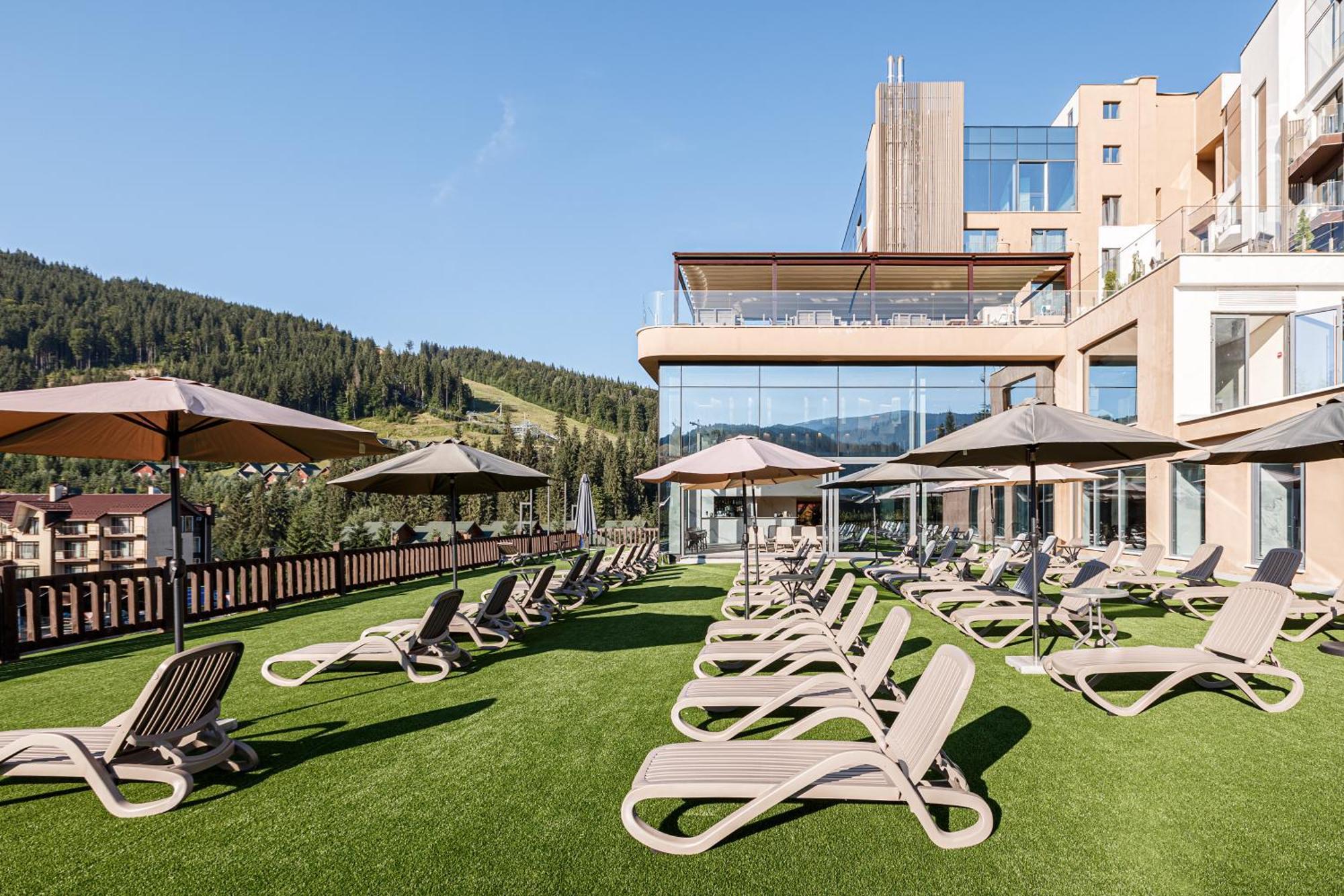 Tavel Hotel & Spa Bukovel Bagian luar foto