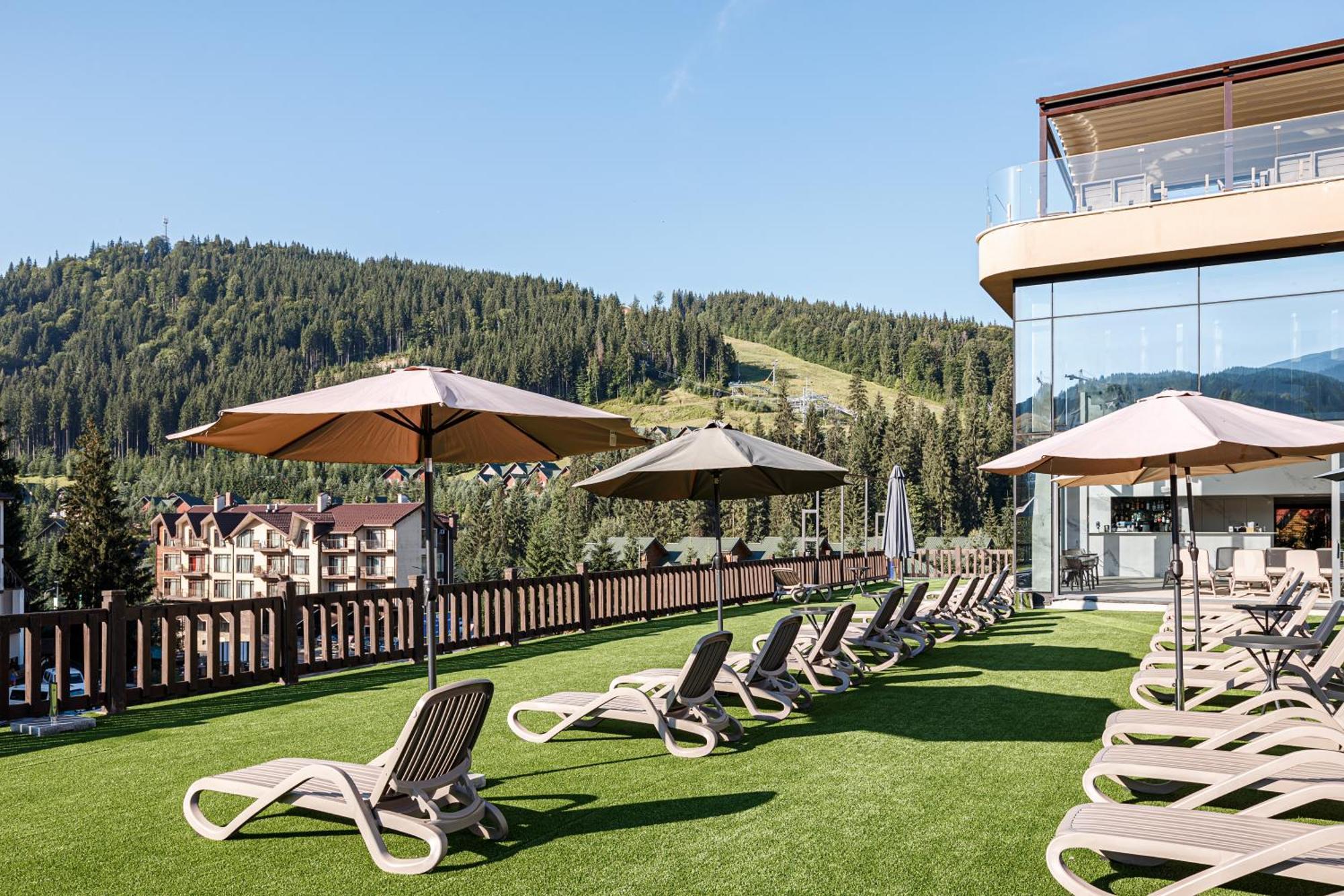 Tavel Hotel & Spa Bukovel Bagian luar foto