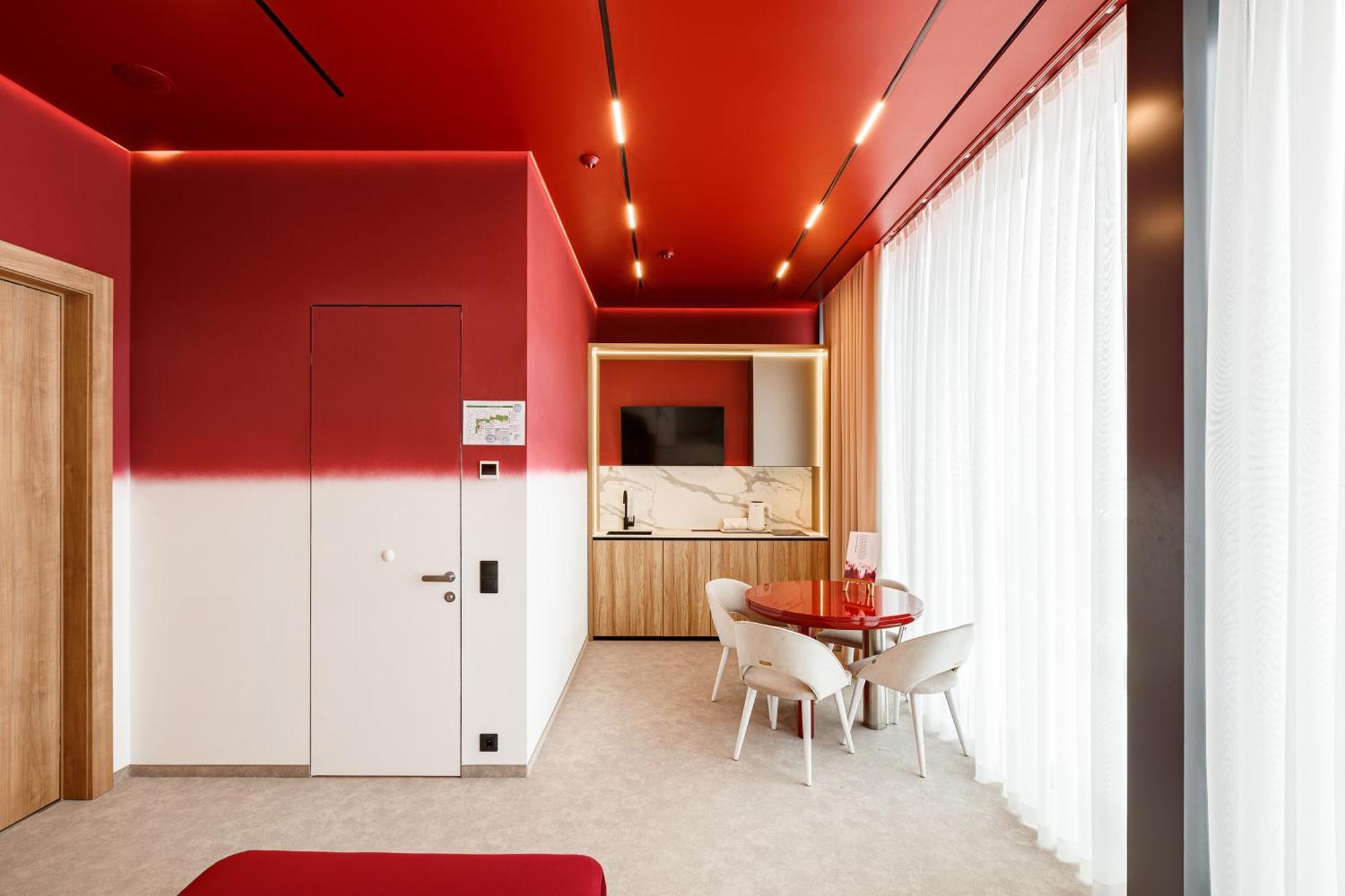 Tavel Hotel & Spa Bukovel Bagian luar foto
